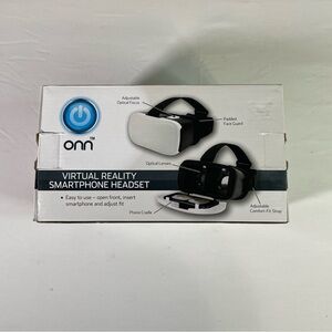 ONN White Virtual Reality VR Smartphone Headset for Apple or Android. New.